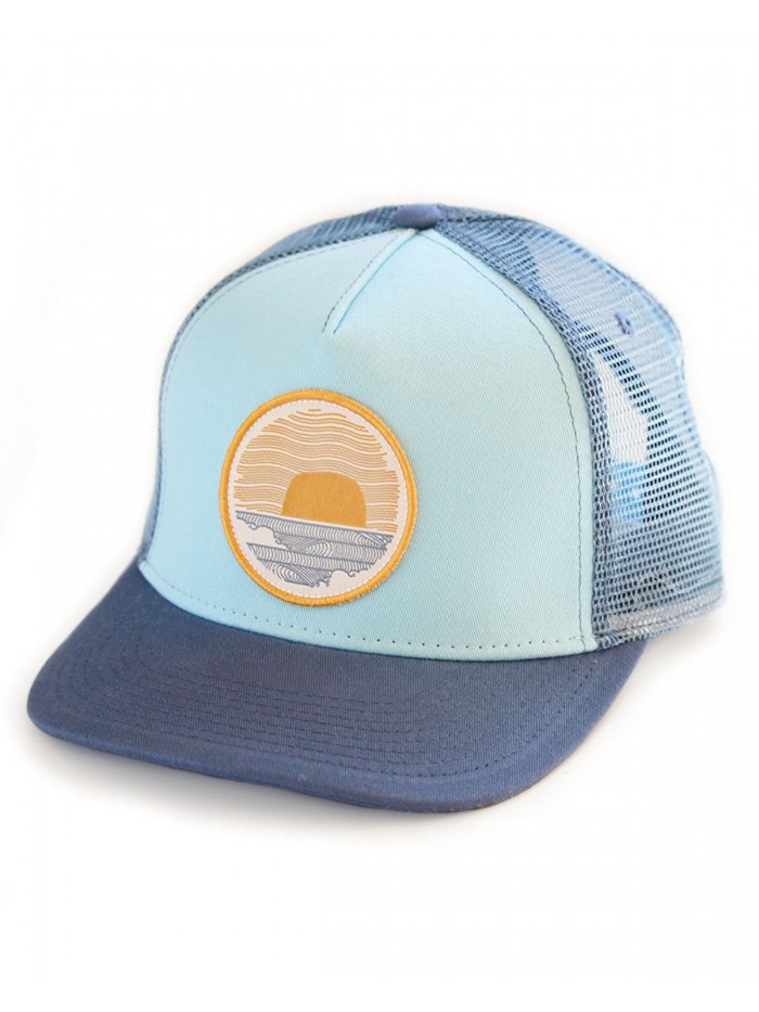 Sundance Beach Wavey Dayz Adjustable Trucker Hat Womens - Frost Blue - CJ12MALF6OA